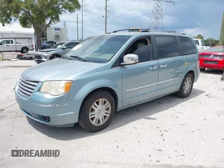 2008 Chrysler Town & Country Limited with VIN 2A8HR64X38R746763, listed as a IAAI auction lot 42117320 with 174,692 mi miles. Bid and sale history available at carsss.com. Image 2.