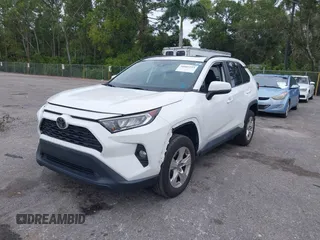 2019 Toyota RAV4 XLE with VIN 2T3W1RFV3KW054552, listed as a IAAI auction lot 40885219 with 40,695 mi miles and . Bid and sale history available at DreamBid. Image 17.