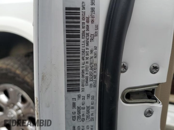 2017 Ram 2500 Laramie with VIN 3C6UR5FL6HG781174, listed as a Copart auction lot 43960375 with 68,304 mi miles and Salvage Title. Bid and sale history available at carsss.com. Image 12.