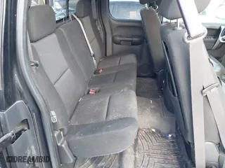 2010 Chevrolet Silverado 1500 LT with VIN 1GCSKSE33AZ121362, listed as a IAAI auction lot 41554626 with 232,076 mi miles. Bid and sale history available at carsss.com. Image 8.
