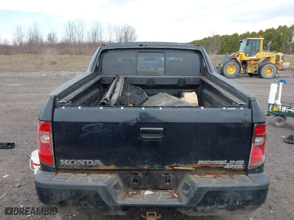 2011 Honda Ridgeline RTS with VIN 5FPYK1F47BB453556, listed as a IAAI auction lot 41868931 with 1 mi miles. Bid and sale history available at carsss.com. Image 17.