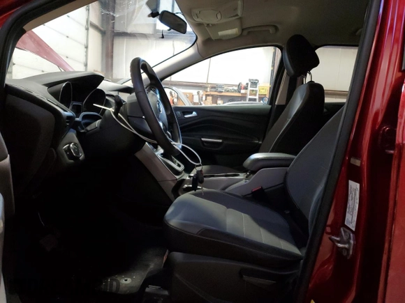 2013 Ford Escape SE with VIN 1FMCU9GX6DUB18752, listed as a Copart auction lot 88481935 with 173,881 mi miles and Salvage title. Bid and sale history available at DreamBid. Image 7.