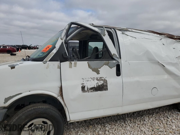 2008 Chevrolet Express Cargo Van with VIN 1GCGG25C881138805, listed as a Copart auction lot 46987615 with 0 mi miles and Non Repairable. Bid and sale history available at carsss.com. Image 7.