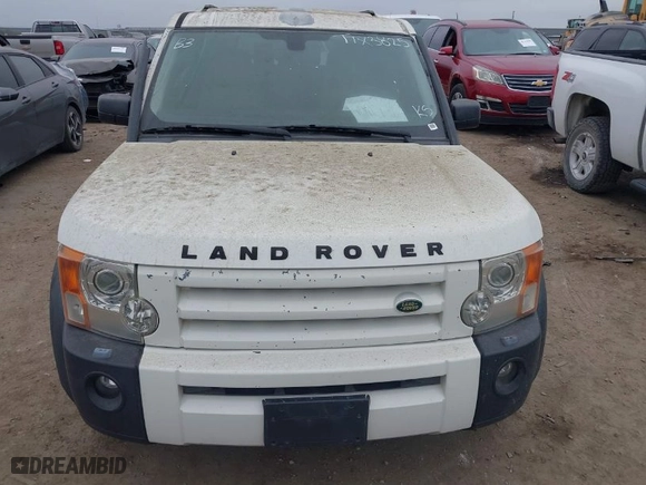 2006 Land Rover LR3 SE with VIN SALAE25446A375303, listed as a IAAI auction lot 40746056 with 252,713 mi miles. Bid and sale history available at carsss.com. Image 6.