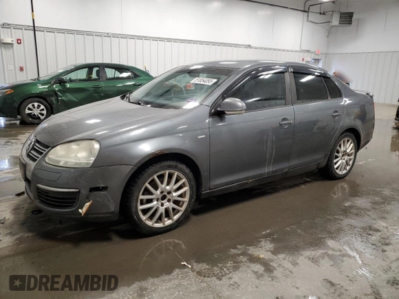2008 Volkswagen Jetta Wolfsburg Edition с VIN 3VWRJ71K58M135333, выставлен на аукционе Copart как лот 51854095 с пробегом 185 327 миль миль и Списание • Salvage title. История ставок и продаж доступна на DreamBid. Изображение 1.