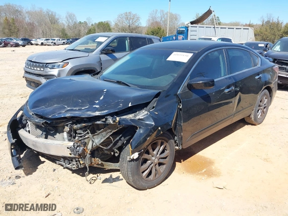 2015 Nissan Altima 2.5 SV with VIN 1N4AL3AP4FC579984, listed as a IAAI auction lot 41859150 with 132,477 mi miles. Bid and sale history available at carsss.com. Image 16.