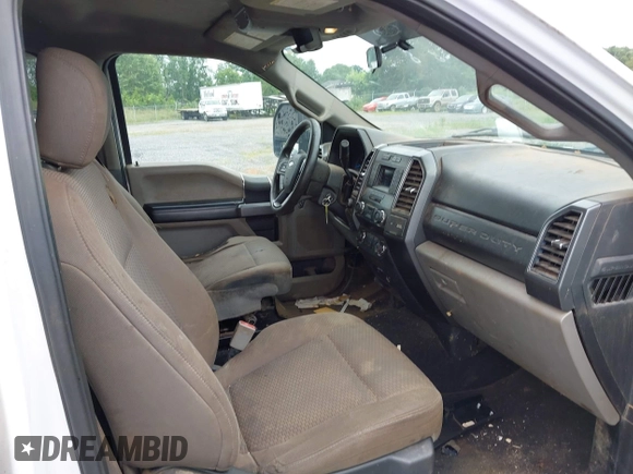 2019 Ford F-250 XL with VIN 1FT7W2B63KED50139, listed as a IAAI auction lot 42726614 with 187,557 mi miles and . Bid and sale history available at DreamBid. Image 5.