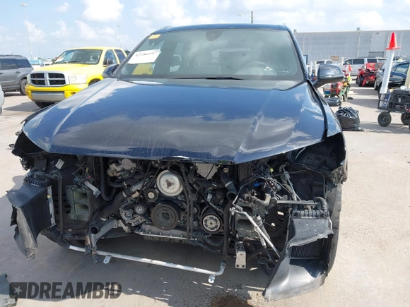 2017 Audi Q7 Premium Plus with VIN WA1LAAF75HD047186, listed as a IAAI auction lot 42280297 with 85,492 mi miles and . Bid and sale history available at DreamBid. Image 6.
