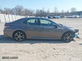 2018 Toyota Camry LE with VIN 4T1B11HK6JU012211, listed as a IAAI auction lot 41793663 with 79,695 mi miles. Bid and sale history available at carsss.com. Image 13.