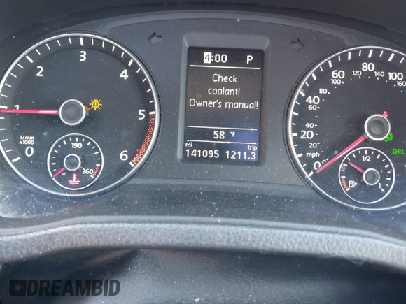 2014 Volkswagen Passat TDI SEL Premium with VIN 1VWCN7A33EC092174, listed as a IAAI auction lot 41690739 with 141,095 mi miles. Bid and sale history available at carsss.com. Image 7.