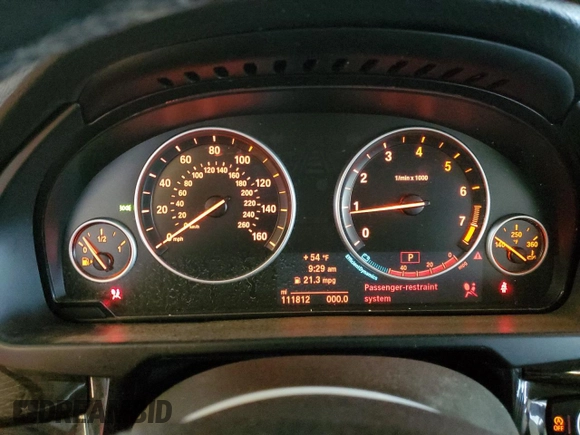 2014 BMW X5 sDrive35i with VIN 5UXKR2C5XE0C00653, listed as a Copart auction lot 48744455 with 111,812 mi miles and Salvage Title. Bid and sale history available at carsss.com. Image 9.