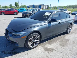 2015 BMW 3 Series 328i xDrive with VIN WBA3B3G5XFNR88682, listed as a IAAI auction lot 39228218 with 102,201 mi miles and . Bid and sale history available at DreamBid. Image 2.