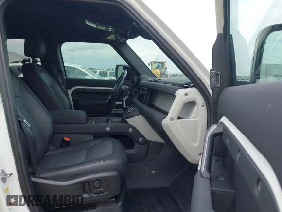 2023 Land Rover Defender X-Dynamic SE с VIN SALE27EUXP2114986, выставлен на аукционе IAAI как лот 42302857 с пробегом 29 384 миль миль и . История ставок и продаж доступна на DreamBid. Изображение 5.