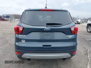2019 Ford Escape Titanium with VIN 1FMCU9J95KUC28621, listed as a IAAI auction lot 41825297 with 60,373 mi miles. Bid and sale history available at carsss.com. Image 16.