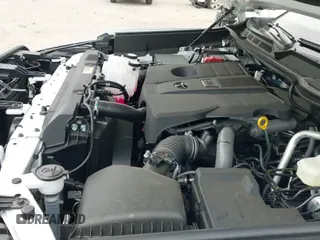 2025 Toyota Tundra SR с VIN 5TFLA5AB5SX047297, выставлен на аукционе IAAI как лот 42407624 с пробегом 725 миль миль и . История ставок и продаж доступна на DreamBid. Изображение 19.