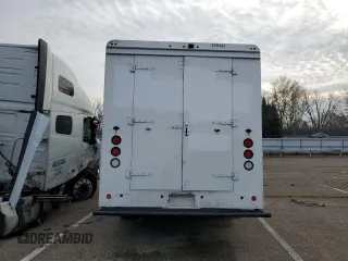 2018 Ford E-Series Commercial with VIN 1FC3E4K67JDC17255, listed as a Copart auction lot 77748614 with Not Provided miles and Salvage Title. Bid and sale history available at carsss.com. Image 6.