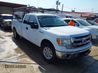 2013 Ford F-150 with VIN 1FTVX1CT0DKD97278, listed as a IAAI auction lot 41940447 with 300,707 mi miles and . Bid and sale history available at DreamBid. Image 1.