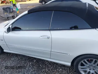 2009 Mercedes-Benz CLK 350 z VIN WDBTK56F89T106562, wystawiony jako IAAI lot #41313426 z przebiegiem 161 578 mil mil oraz . Historia ofert i sprzedaży dostępna na DreamBid. Obrazek 14.