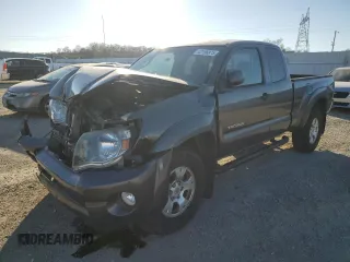 2011 Toyota Tacoma with VIN 5TFUU4EN9BX021506, listed as a Copart auction lot 43196975 with 170,929 mi miles and Salvage Title. Bid and sale history available at carsss.com. Image 1.