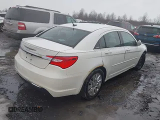 2011 Chrysler 200 LX with VIN 1C3BC4FB6BN521329, listed as a IAAI auction lot 41707846 with 117,429 mi miles. Bid and sale history available at carsss.com. Image 4.