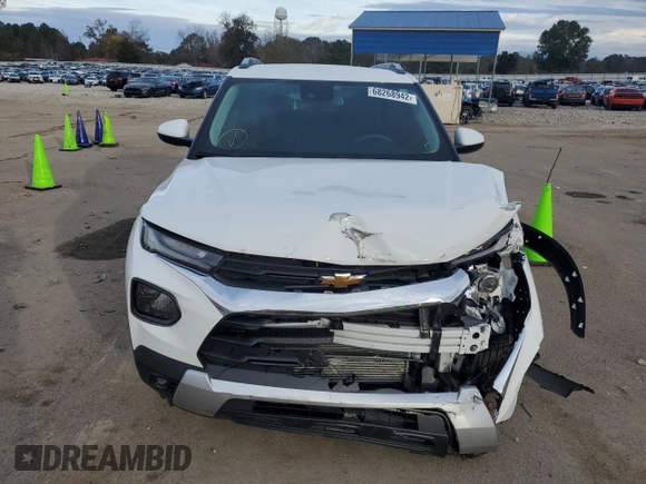 2022 Chevrolet TrailBlazer LT with VIN KL79MPSL2NB070166, listed as a Copart auction lot 68268942 with 11,460 mi miles. Bid and sale history available at carsss.com. Image 5.