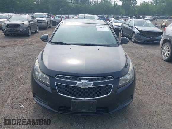 2014 Chevrolet Cruze 1LT with VIN 1G1PC5SB0E7291575, listed as a IAAI auction lot 42417379 with 111,705 mi miles and . Bid and sale history available at DreamBid. Image 13.