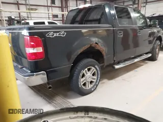 2005 Ford F-150 XLT with VIN 1FTRW14W85FB14830, listed as a IAAI auction lot 41993432 with 226,490 mi miles. Bid and sale history available at carsss.com. Image 4.