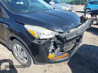 2014 Ford Escape S with VIN 1FMCU0F72EUA67359, listed as a IAAI auction lot 41674501 with 104,580 mi miles. Bid and sale history available at carsss.com. Image 13.