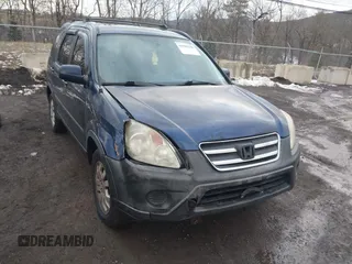 2005 Honda CR-V EX with VIN JHLRD78825C026719, listed as a IAAI auction lot 41585548 with 162,531 mi miles and . Bid and sale history available at carsss.com. Image 6.
