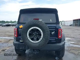 2021 Ford Bronco z VIN 1FMEE5DP2MLA89419, wystawiony jako IAAI lot #42346223 z przebiegiem Nie podano mil oraz . Historia ofert i sprzedaży dostępna na DreamBid. Obrazek 17.