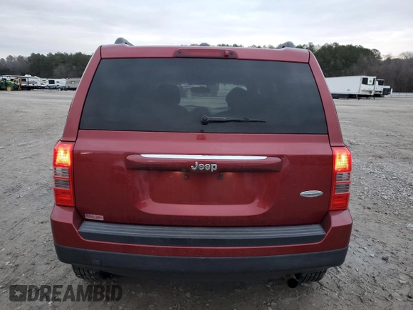 2016 Jeep Patriot Latitude with VIN 1C4NJPFB3GD537761, listed as a Copart auction lot 43074935 with 101,946 mi miles and Salvage title. Bid and sale history available at DreamBid. Image 6.