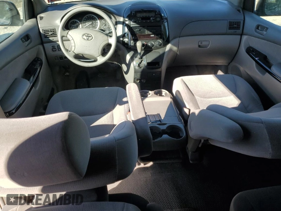 2005 Toyota Sienna CE with VIN 5TDZA23C05S335897, listed as a Copart auction lot 51085315 with 124,858 mi miles and Salvage Title. Bid and sale history available at carsss.com. Image 8.