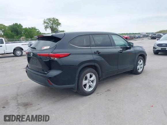 2023 Toyota Highlander L with VIN 5TDKDRBH2PS515299, listed as a IAAI auction lot 42336203 with 23,301 mi miles and . Bid and sale history available at DreamBid. Image 4.