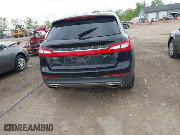 2017 Lincoln MKX Reserve with VIN 2LMPJ8LR8HBL51883, listed as a IAAI auction lot 42243012 with 84,544 mi miles and . Bid and sale history available at DreamBid. Image 16.