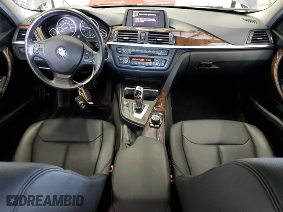 2014 BMW 3 Series 320i xDrive with VIN WBA3C3C53EF985375, listed as a Copart auction lot 62833435 with 75,726 mi miles and Salvage title. Bid and sale history available at DreamBid. Image 8.