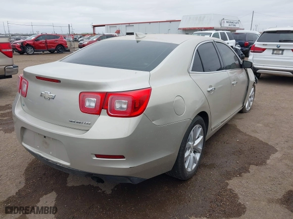 2015 Chevrolet Malibu LTZ with VIN 1G11F5SL3FF328986, listed as a IAAI auction lot 41578501 with 147,998 mi miles. Bid and sale history available at carsss.com. Image 4.