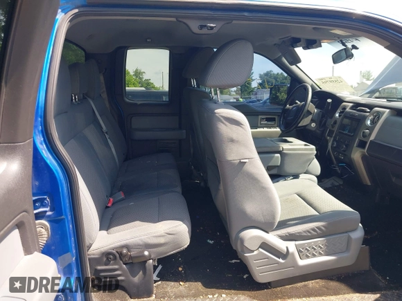 2011 Ford F-150 XL z VIN 1FTEX1CM6BFC34195, wystawiony jako IAAI lot #42559795 z przebiegiem 204 001 mil mil oraz . Historia ofert i sprzedaży dostępna na DreamBid. Obrazek 8.