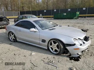 2003 Mercedes-Benz SL 500 z VIN WDBSK75F43F009275, wystawiony jako Copart lot #52412035 z przebiegiem Nie podano mil oraz Szkoda całkowita • Salvage title. Historia ofert i sprzedaży dostępna na DreamBid. Obrazek 4.