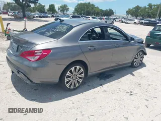 2018 Mercedes-Benz CLA 250 с VIN WDDSJ4EB0JN616444, выставлен на аукционе IAAI как лот 42479517 с пробегом 86 989 миль миль и . История ставок и продаж доступна на DreamBid. Изображение 4.