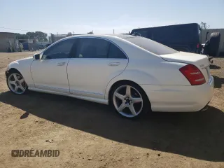 2011 Mercedes-Benz S 550 with VIN WDDNG8GB4BA365646, listed as a Copart auction lot 52162925 with 106,805 mi miles and Salvage Title. Bid and sale history available at DreamBid. Image 2.