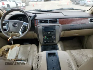 2007 GMC Yukon XL SLT with VIN 1GKFC16027R424790, listed as a Copart auction lot 53789945 with 239,664 mi miles and Salvage Title. Bid and sale history available at carsss.com. Image 8.