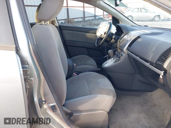 2011 Nissan Sentra SR with VIN 3N1AB6AP0BL620594, listed as a IAAI auction lot 40940532 with 166,721 mi miles and . Bid and sale history available at DreamBid. Image 5.