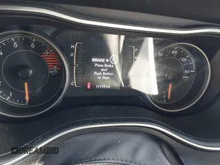 2019 Jeep Cherokee Latitude Plus с VIN 1C4PJMLX0KD123482, выставлен на аукционе IAAI как лот 41824300 с пробегом 71 119 миль миль и . История ставок и продаж доступна на DreamBid. Изображение 7.