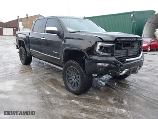 2018 GMC Sierra 1500 Denali with VIN 3GTU2PEJXJG272655, listed as a IAAI auction lot 41390572 with 85,576 mi miles. Bid and sale history available at carsss.com. Image 1.