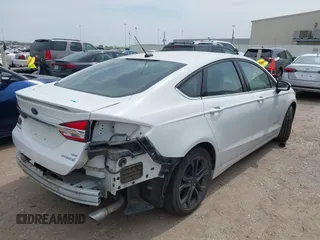 2018 Ford Fusion SE with VIN 3FA6P0LU1JR138920, listed as a IAAI auction lot 41884176 with 78,607 mi miles and . Bid and sale history available at DreamBid. Image 4.