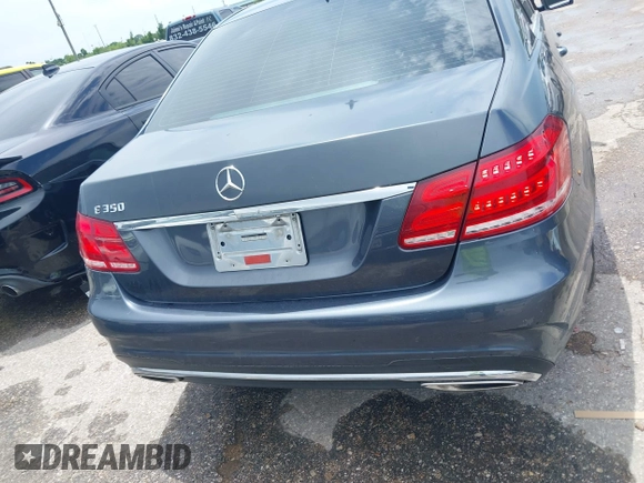 2014 Mercedes-Benz E 350 Sport with VIN WDDHF5KB1EA791644, listed as a IAAI auction lot 42727111 with 182,169 mi miles and . Bid and sale history available at DreamBid. Image 16.