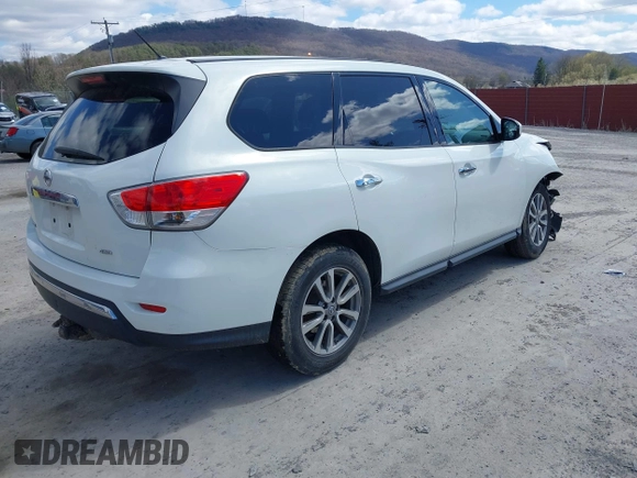2014 Nissan Pathfinder SL with VIN 5N1AR2MM7EC730038, listed as a IAAI auction lot 41978849 with 150,816 mi miles. Bid and sale history available at carsss.com. Image 4.