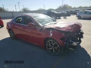 2019 Alfa Romeo Giulia Sport with VIN ZARFAMAN2K7612385, listed as a Copart auction lot 81651414 with 28,954 mi miles and Salvage Title. Bid and sale history available at carsss.com. Image 4.