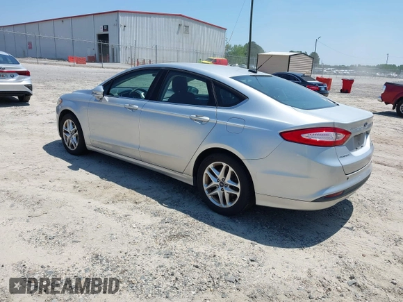2013 Ford Fusion SE with VIN 3FA6P0HR3DR131573, listed as a IAAI auction lot 42139156 with 97,435 mi miles. Bid and sale history available at carsss.com. Image 3.