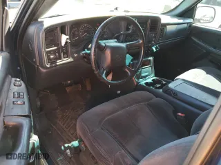 2001 Chevrolet Silverado 1500 LS with VIN 2GCEC19V611371932, listed as a Copart auction lot 50268825 with 297,371 mi miles and Salvage Title. Bid and sale history available at carsss.com. Image 8.